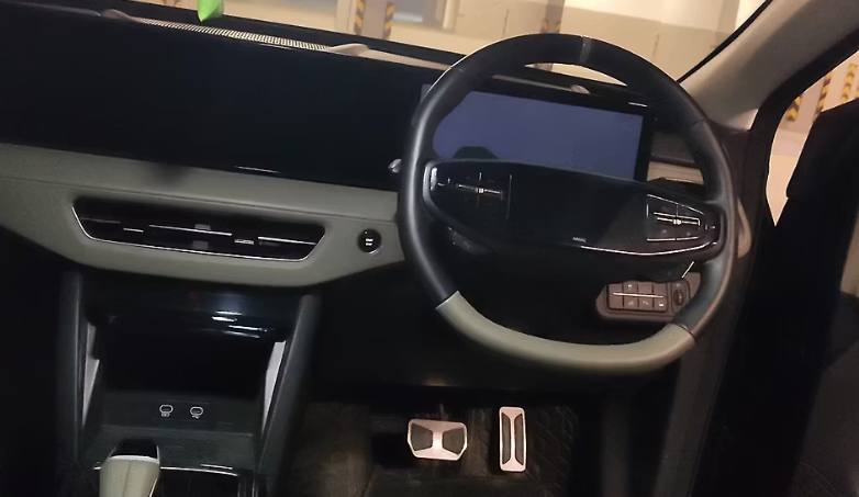 Mahindra Xev 9E thumbnail 3