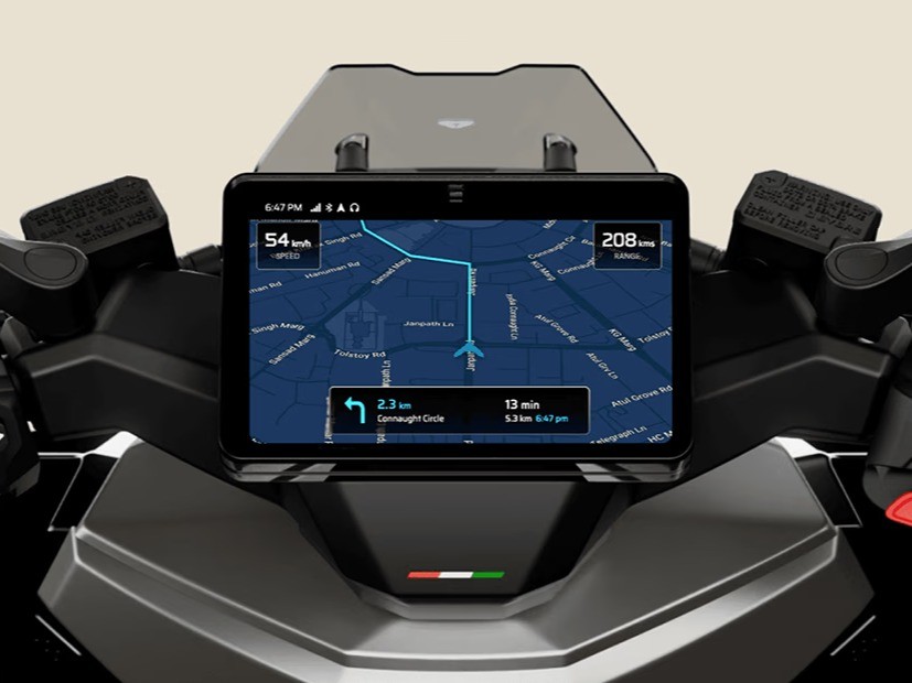 Ultraviolette Tesseract thumbnail 2