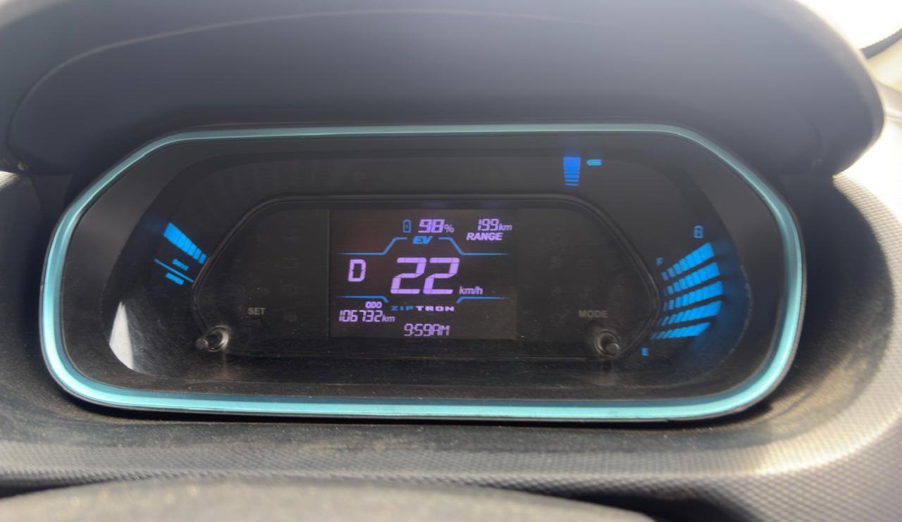 Tata Tiago EV Xt thumbnail 4