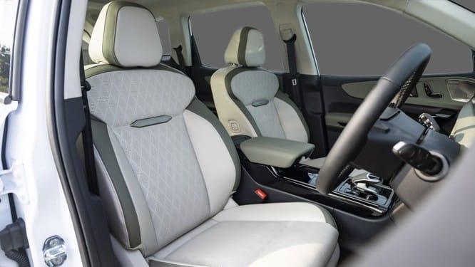 Mahindra XEV 9S thumbnail 3