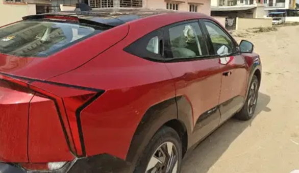 Mahindra Xev 9E thumbnail 3