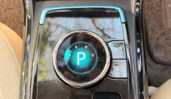 Tata Nexon EV (2022) thumbnail 7