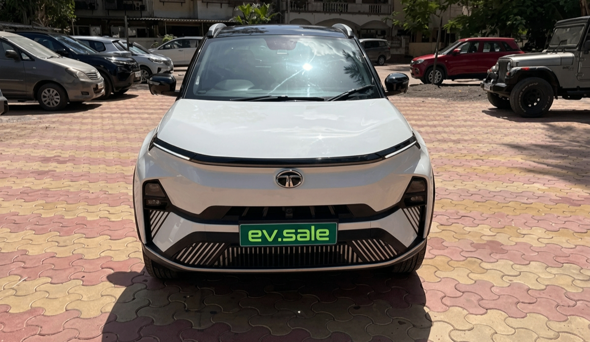 Tata Nexon EV thumbnail 2