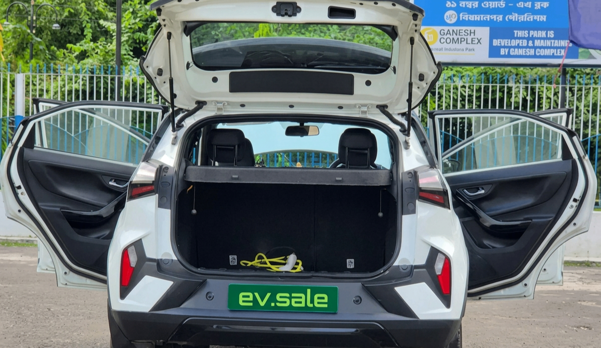 Tata Nexon EV thumbnail 6