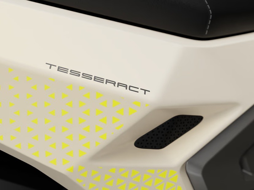 Ultraviolette Tesseract thumbnail 4