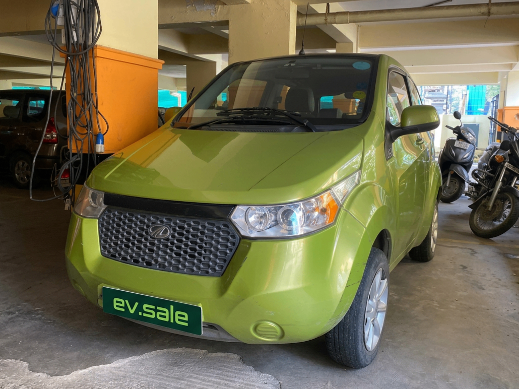 Mahindra E2O
