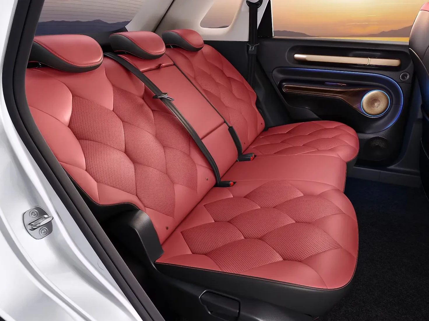 MG Windsor EV thumbnail 4