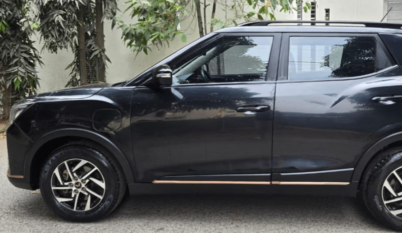 Mahindra XUV400 EV thumbnail 5
