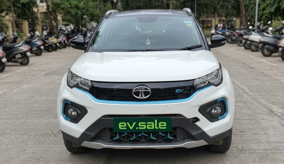 Tata Nexon EV thumbnail 2