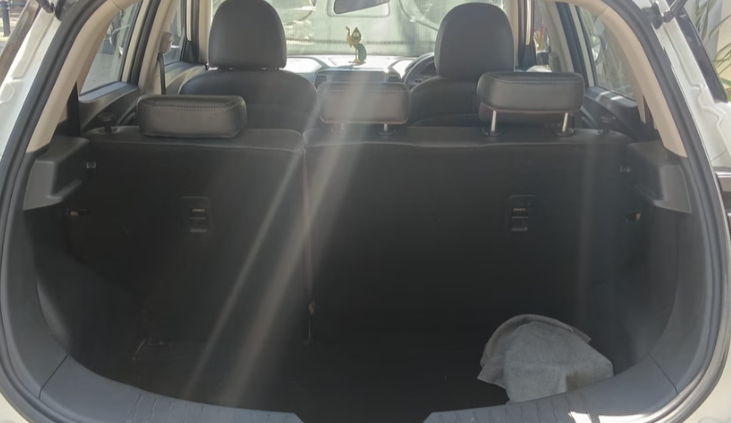 Mahindra XUV400 EV thumbnail 8