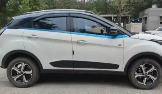 Tata Nexon EV thumbnail 3