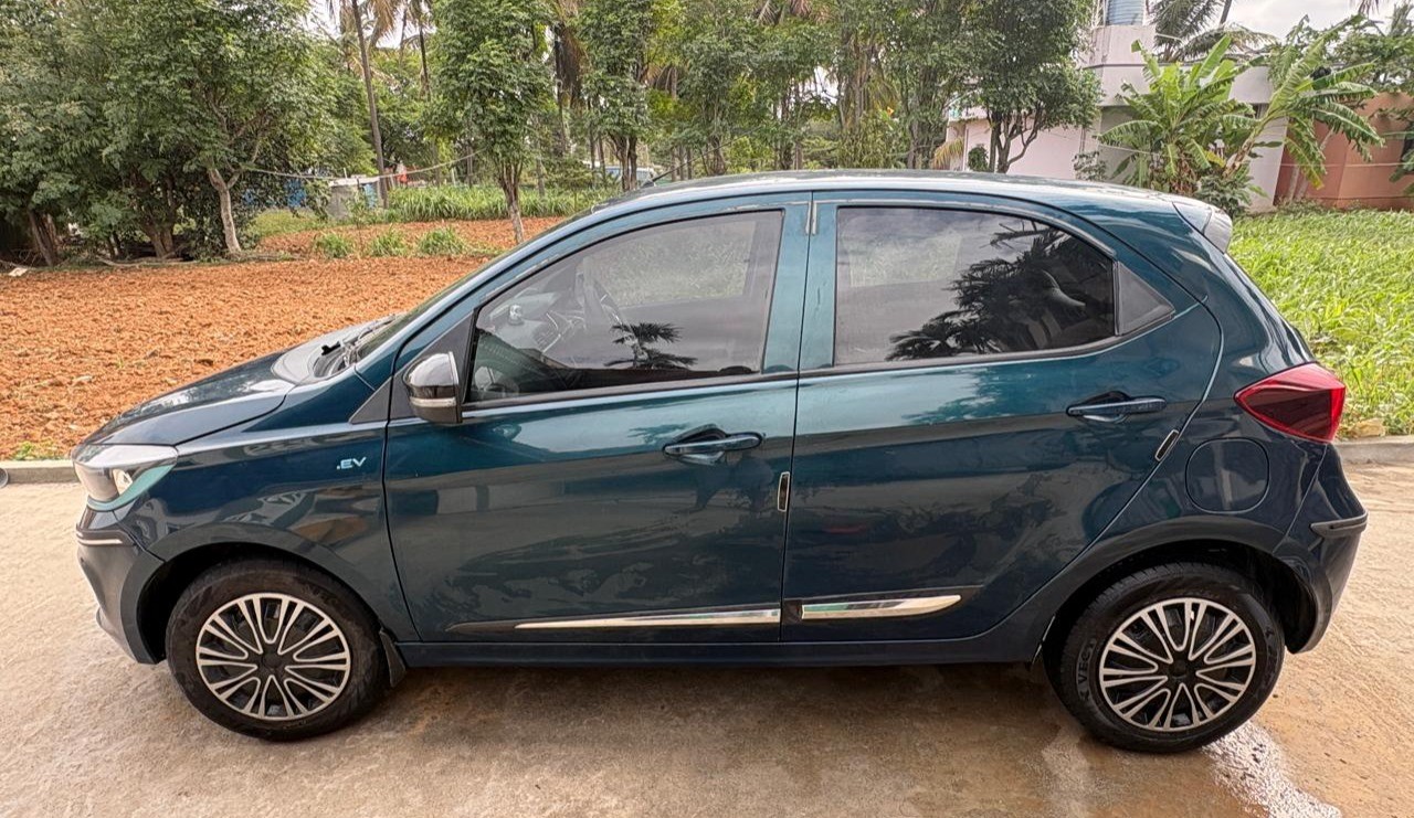 Tata Tiago EV Xt thumbnail 7