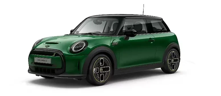MINI Cooper MINI Cooper SE in British Racing Green IV Metallic