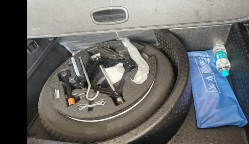 Mahindra Xev 9E thumbnail 5