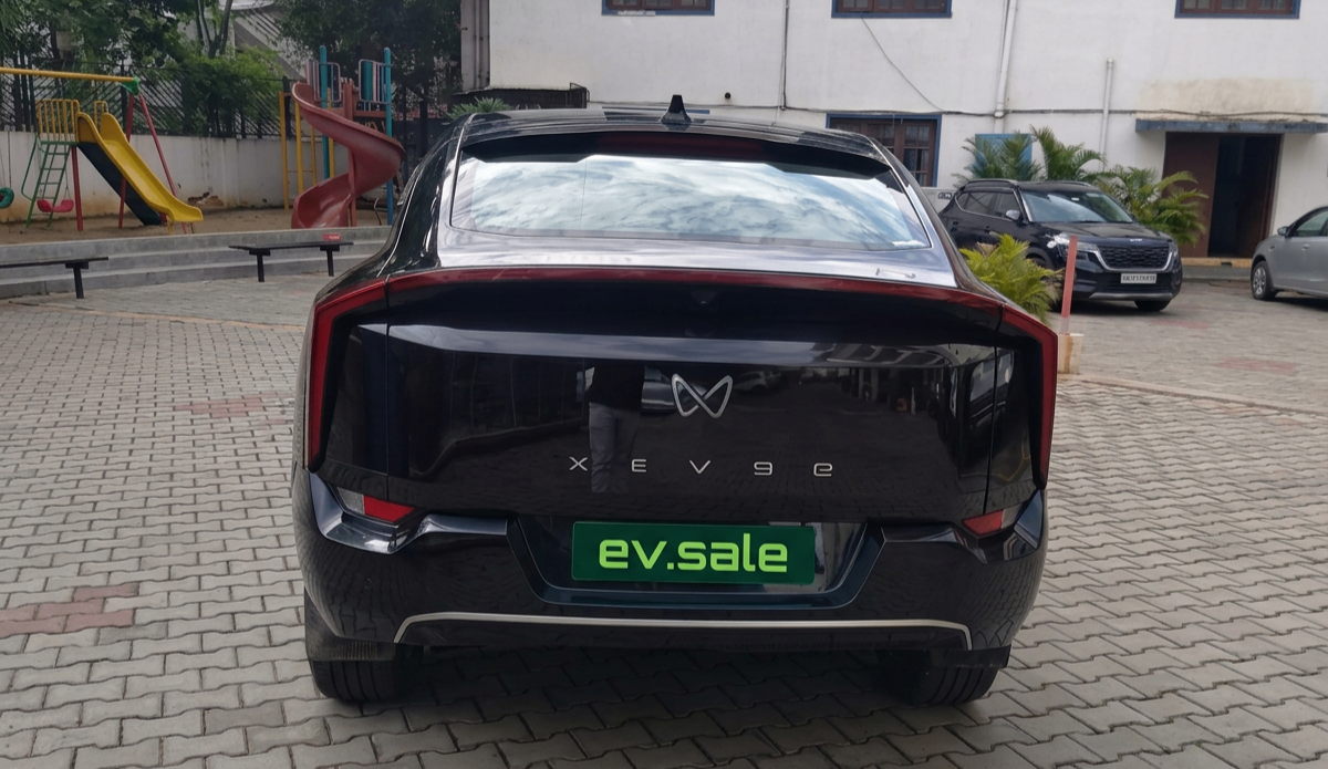 Mahindra Xev 9E thumbnail 2