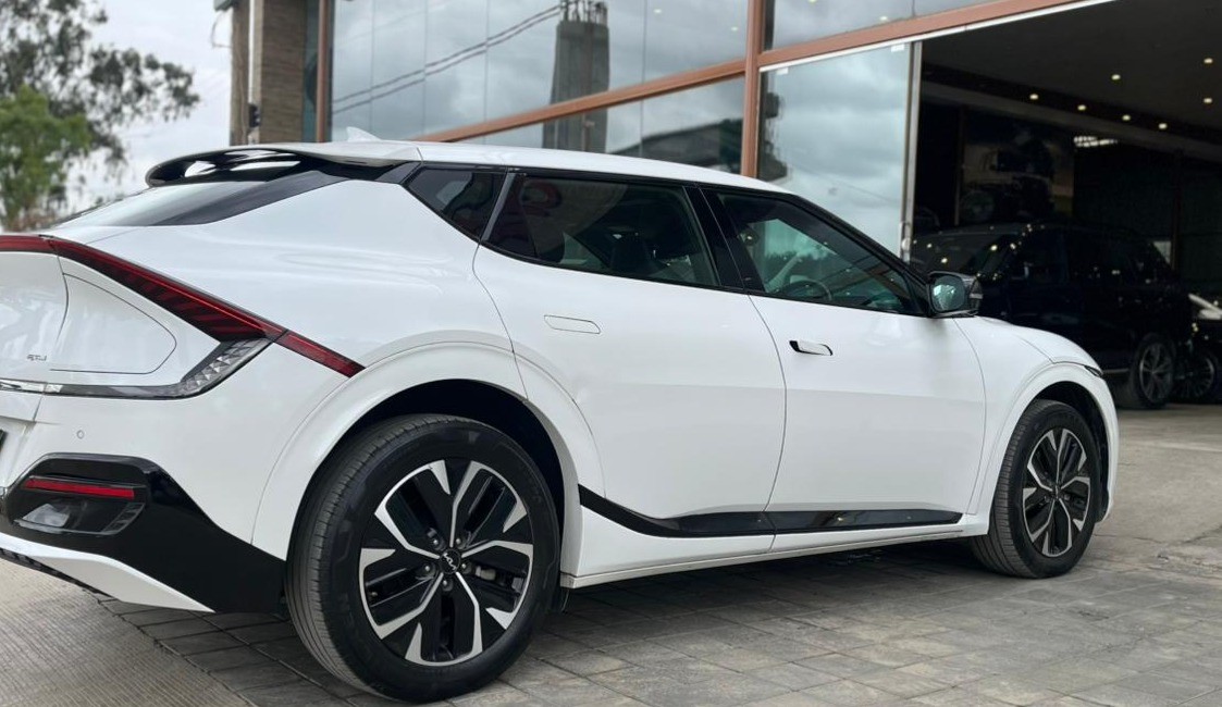 KIA EV 6 thumbnail 15
