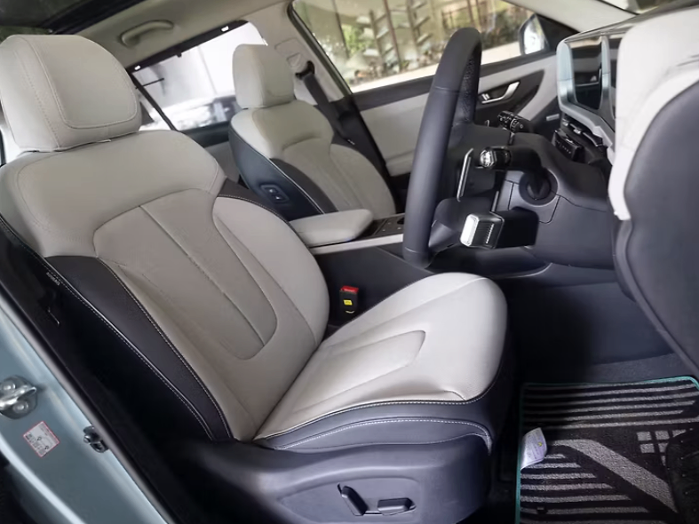 Hyundai Creta Electric thumbnail 3