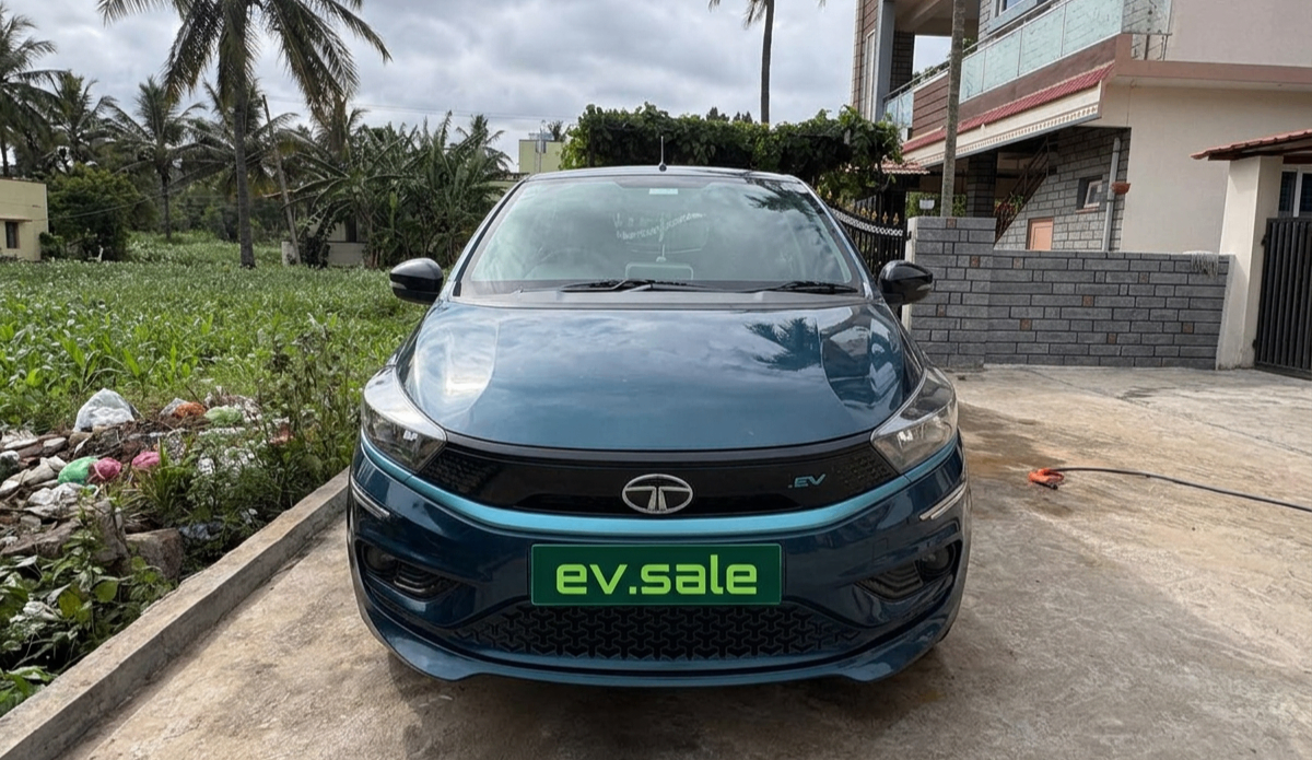 Tata Tiago EV Xt thumbnail 2