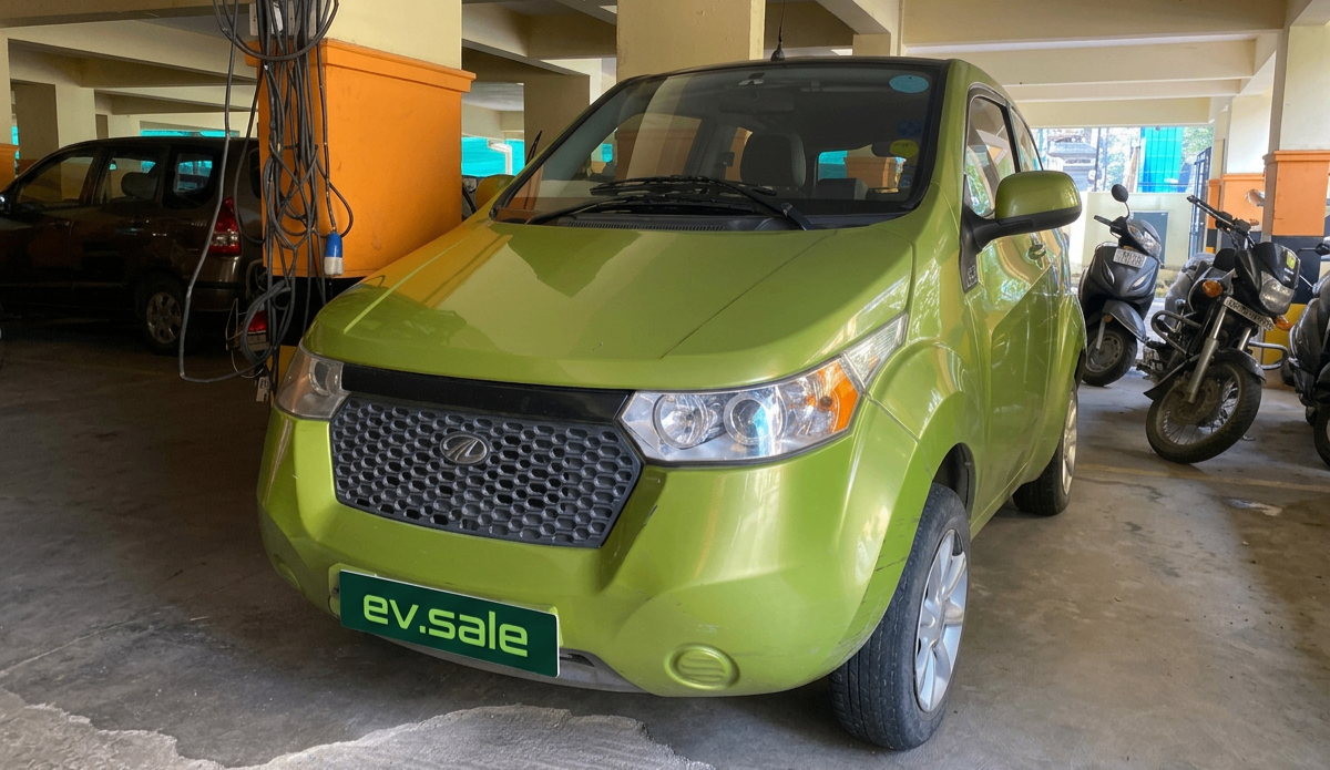 Mahindra E2O thumbnail 2