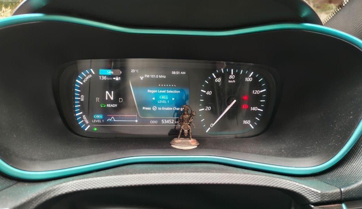 Tata Nexon EV Creative Plus thumbnail 6
