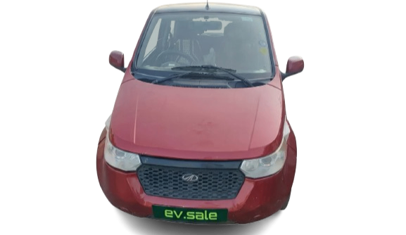 Mahindra E2O (2015) thumbnail 2