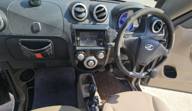 Mahindra E2O Plus P4 thumbnail 9