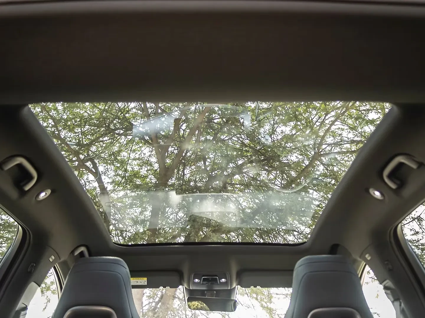 BYD Sealion 7 thumbnail 4