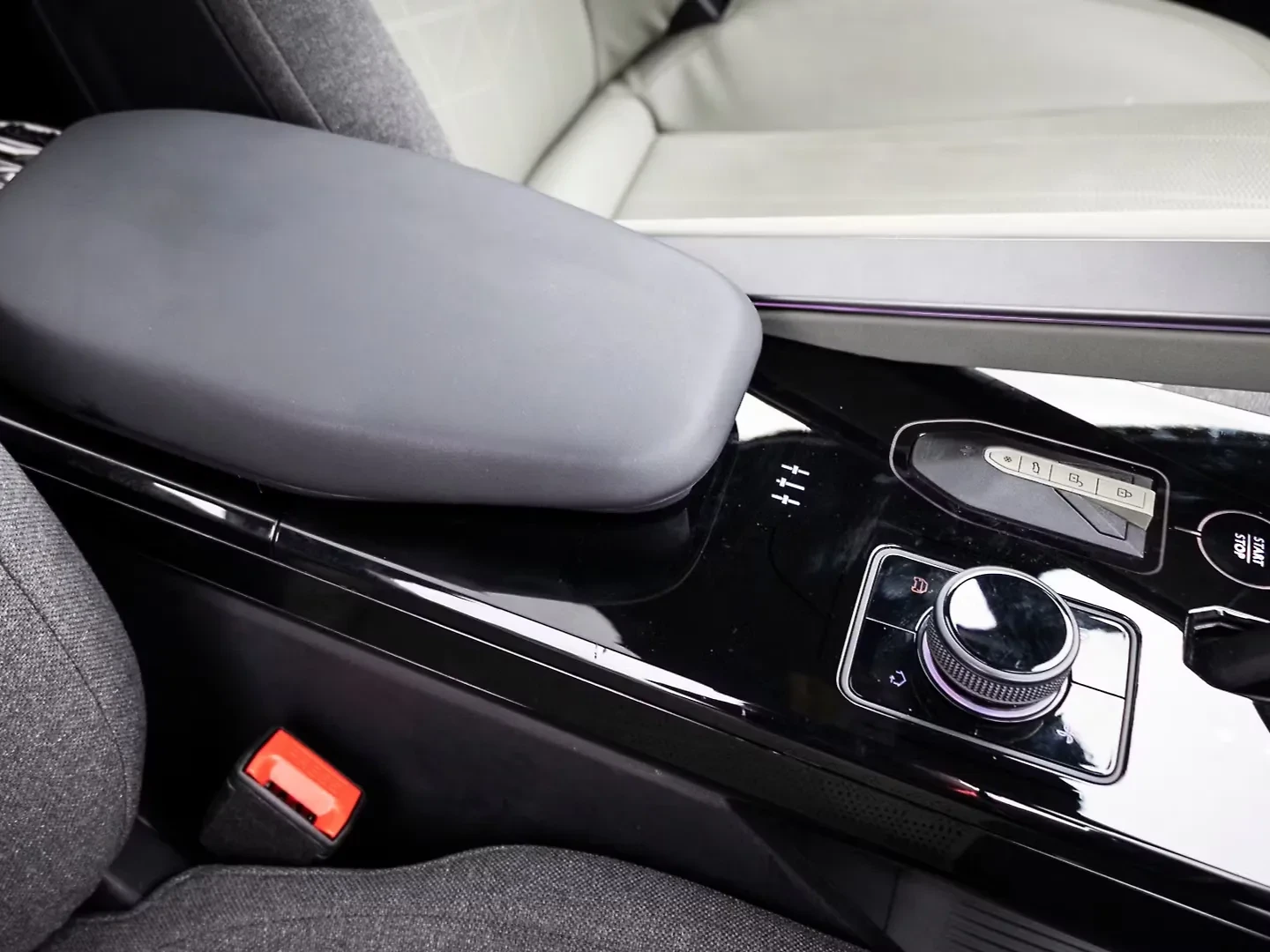 Mahindra BE6 thumbnail 4