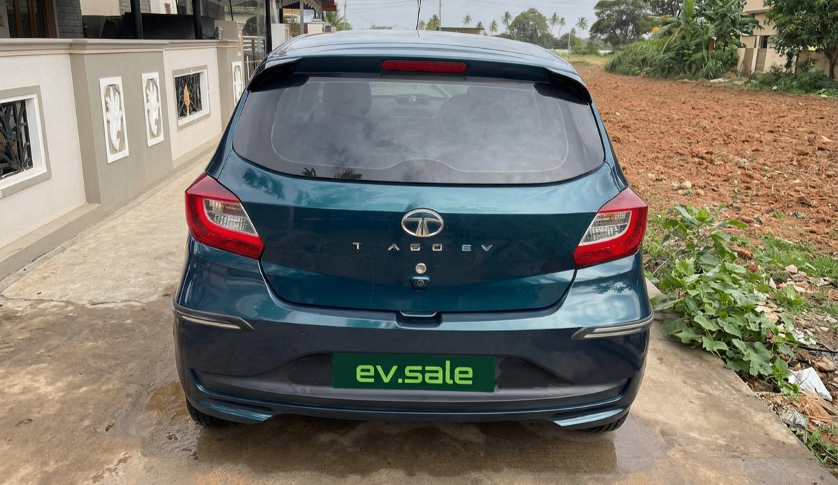 Tata Tiago EV Xt thumbnail 3