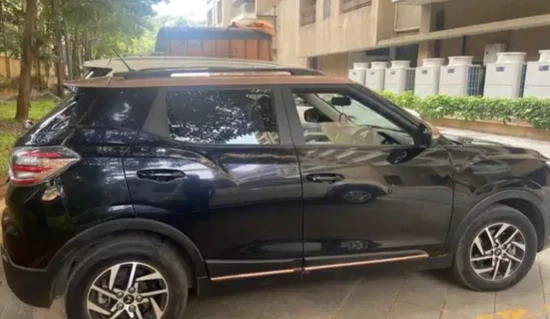 Mahindra XUV400 EV (2023) thumbnail 3