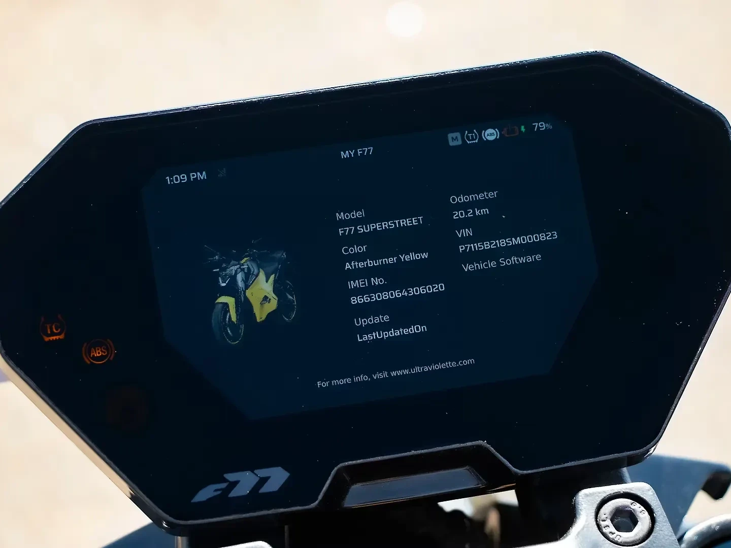 Ultraviolette F77 Super Street thumbnail 3