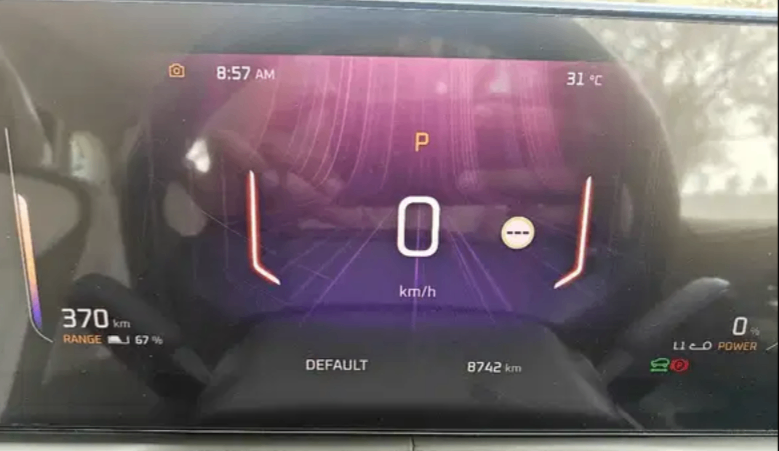 Mahindra Xev 9E thumbnail 4