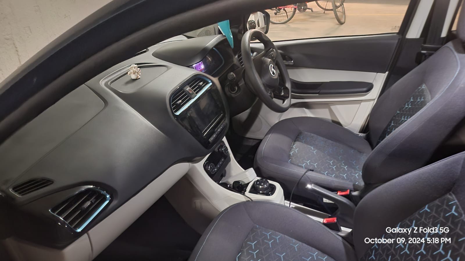 Tata Tiago EV Xz Plus Tech thumbnail 2