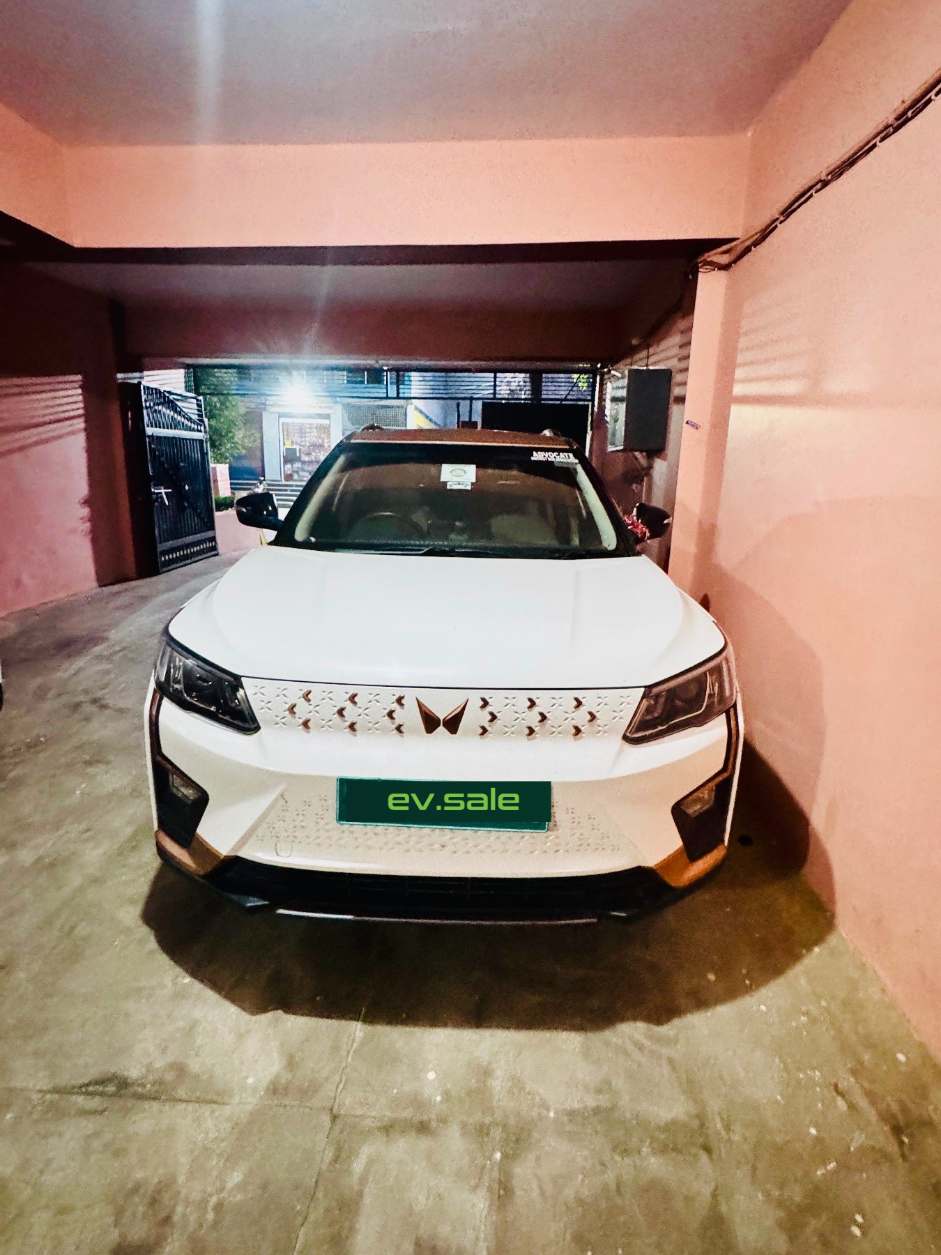 Mahindra Xuv-400