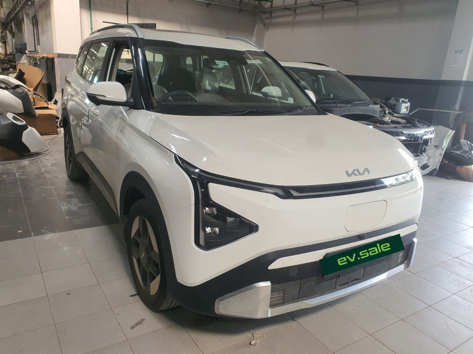 KIA Carens Clavis EV Htx Plus Er thumbnail 2