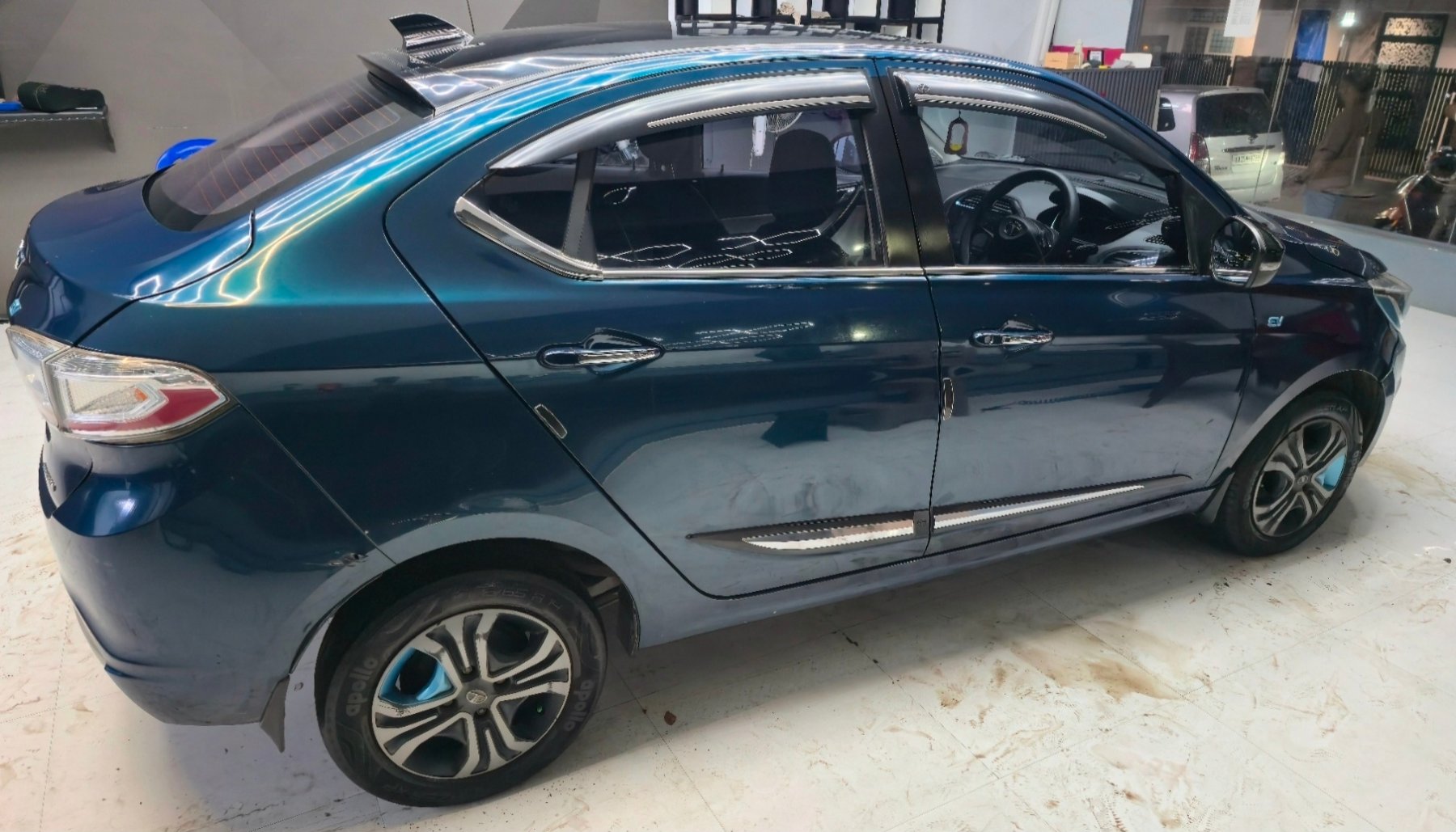 Tata Tigor EV Xz Plus Lux thumbnail 4