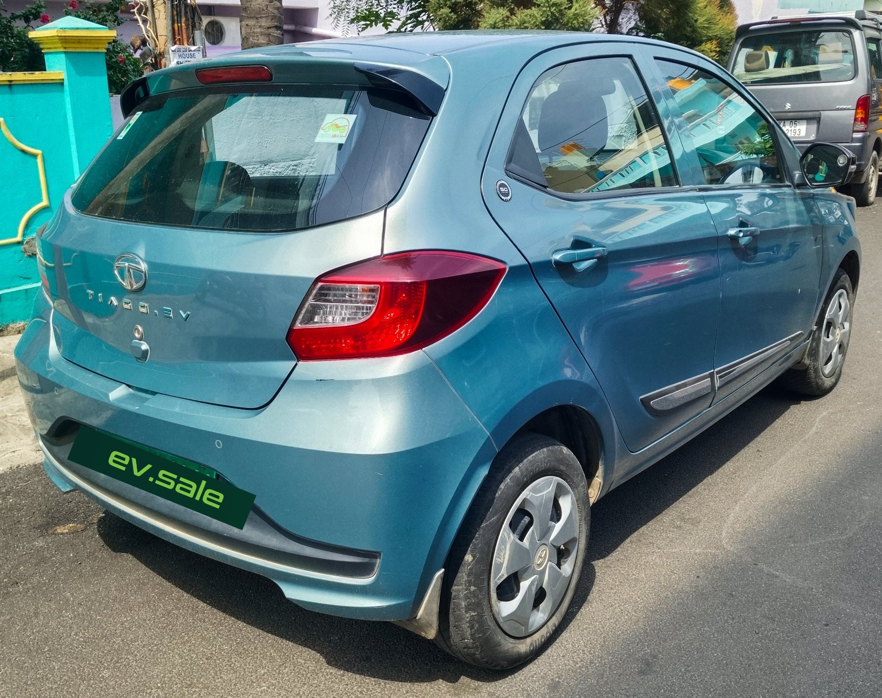 Tata Tiago EV Xt thumbnail 3