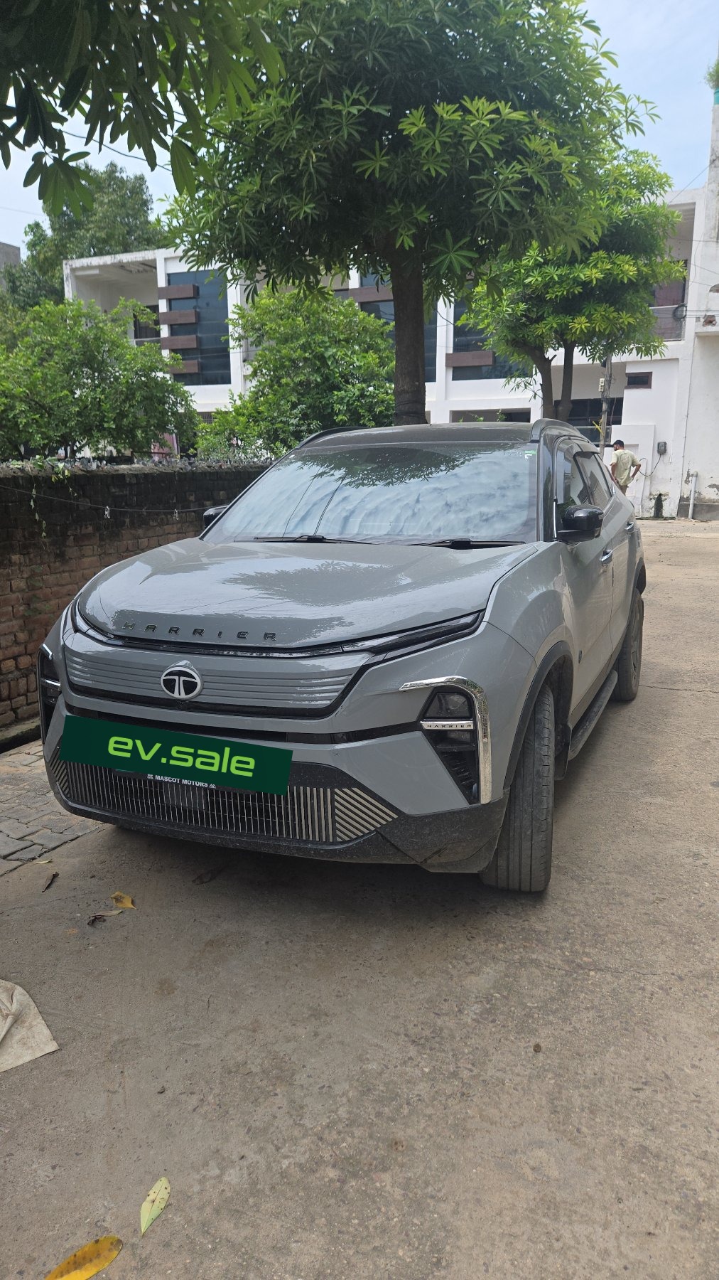 Tata Harrier-EV