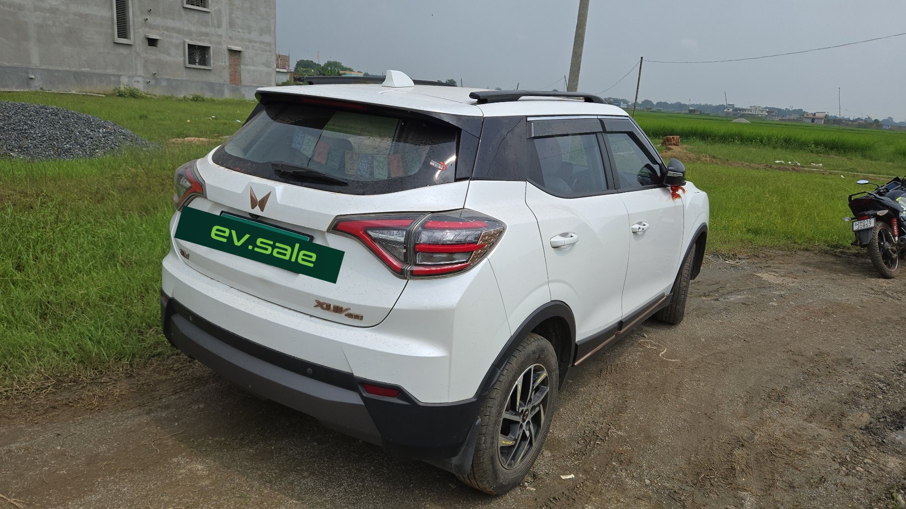Mahindra XUV400 El Pro thumbnail 6