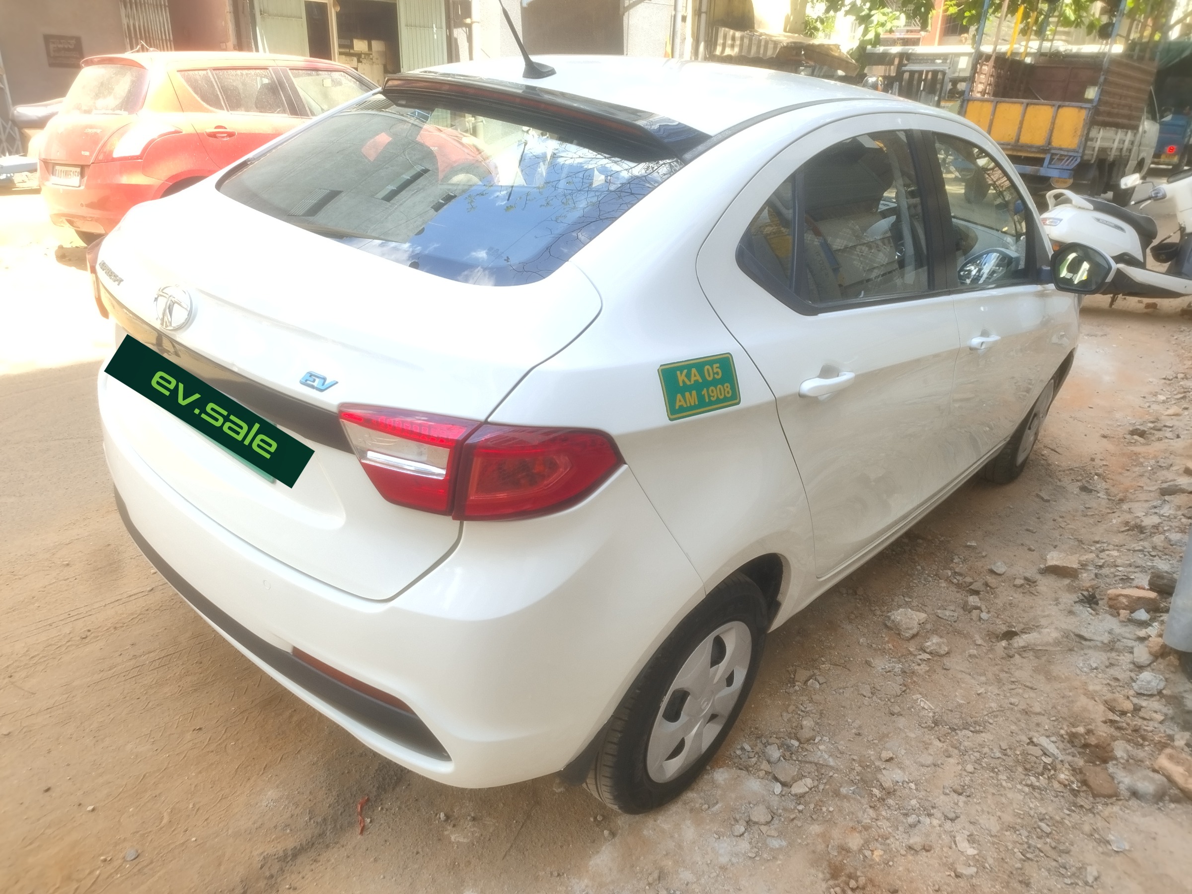Tata Tigor EV Xe thumbnail 14