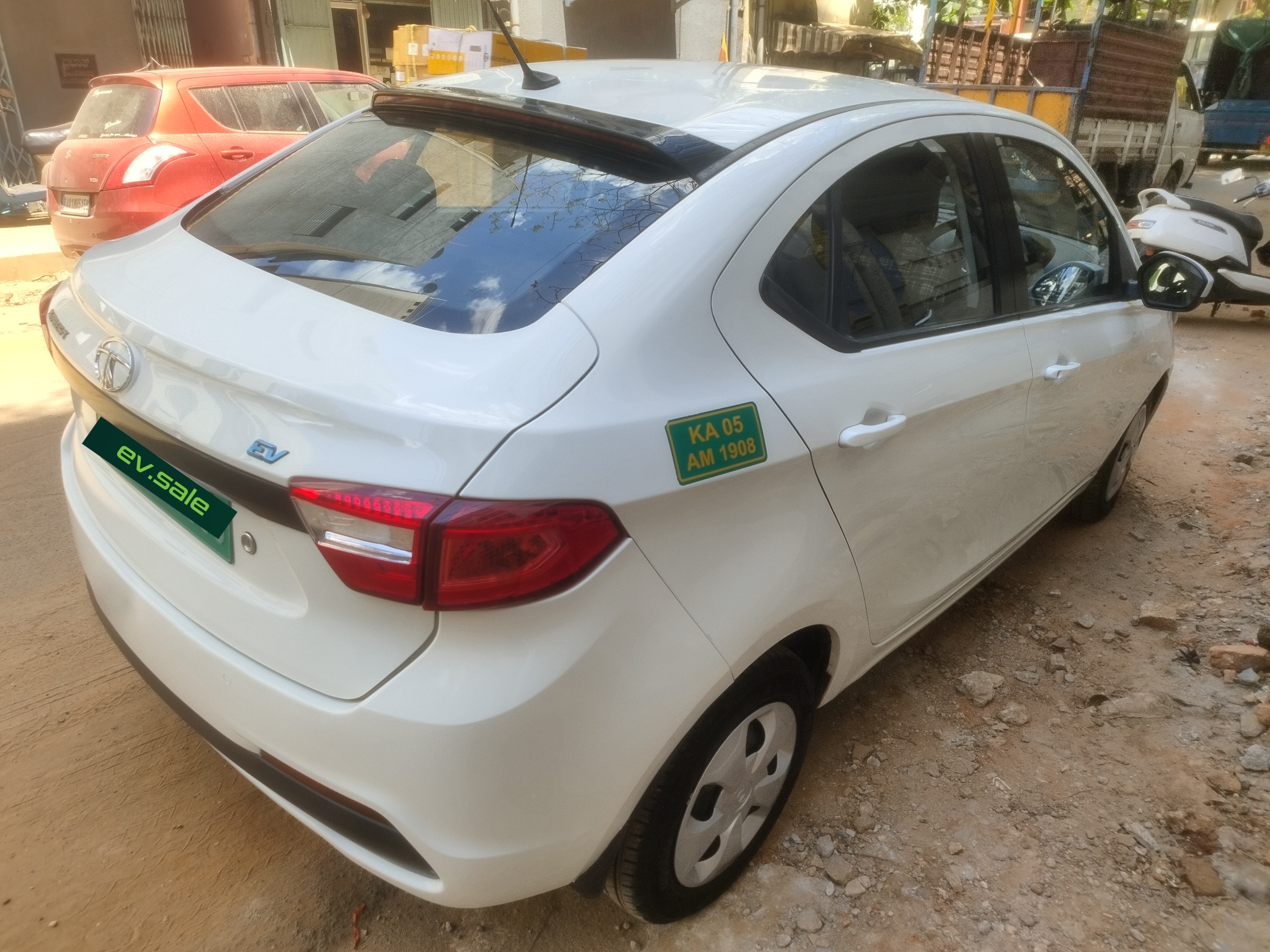 Tata Tigor EV Xe thumbnail 15
