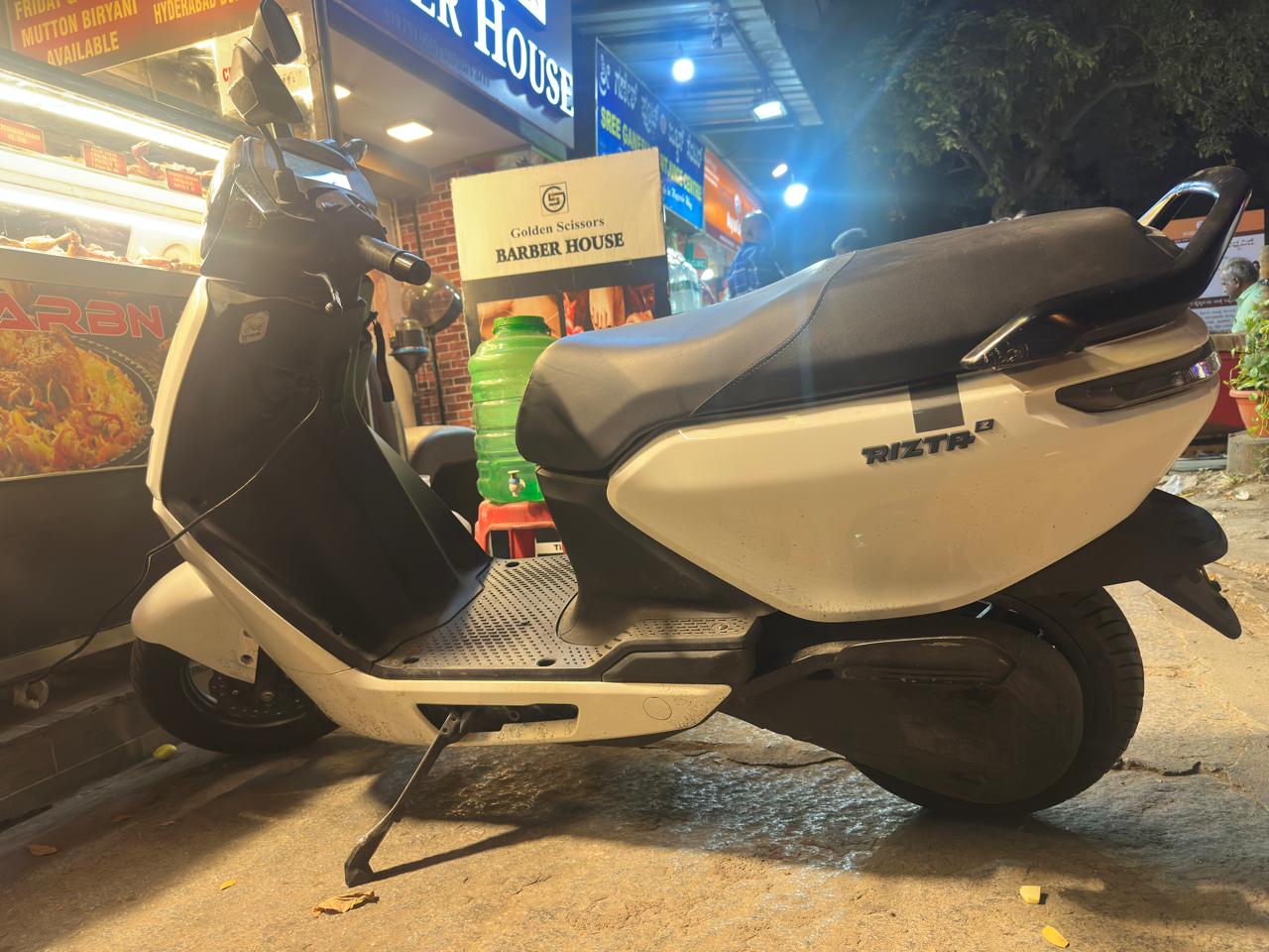 Ather Rizta Z thumbnail 3