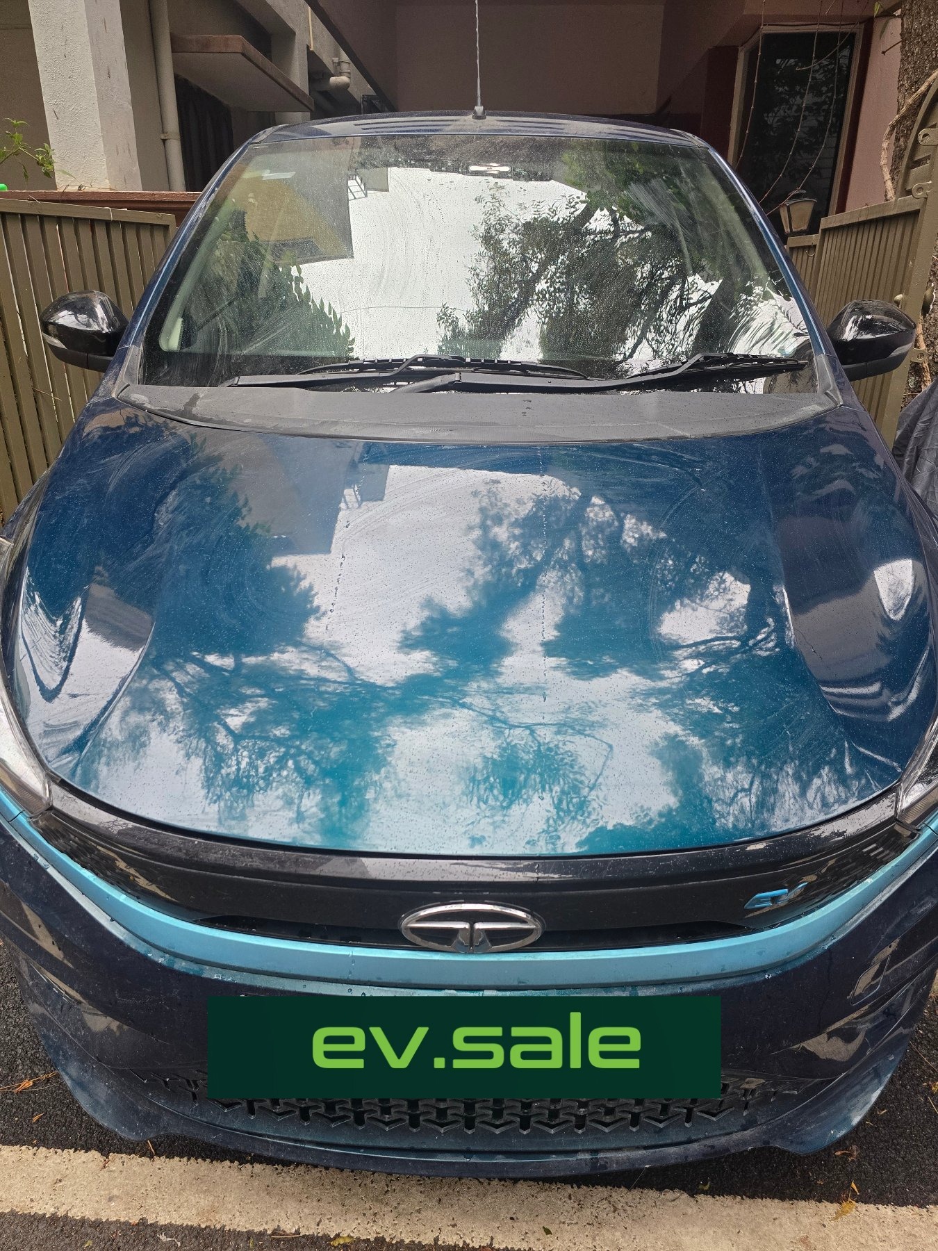 Tata Tiago EV Xt thumbnail 3