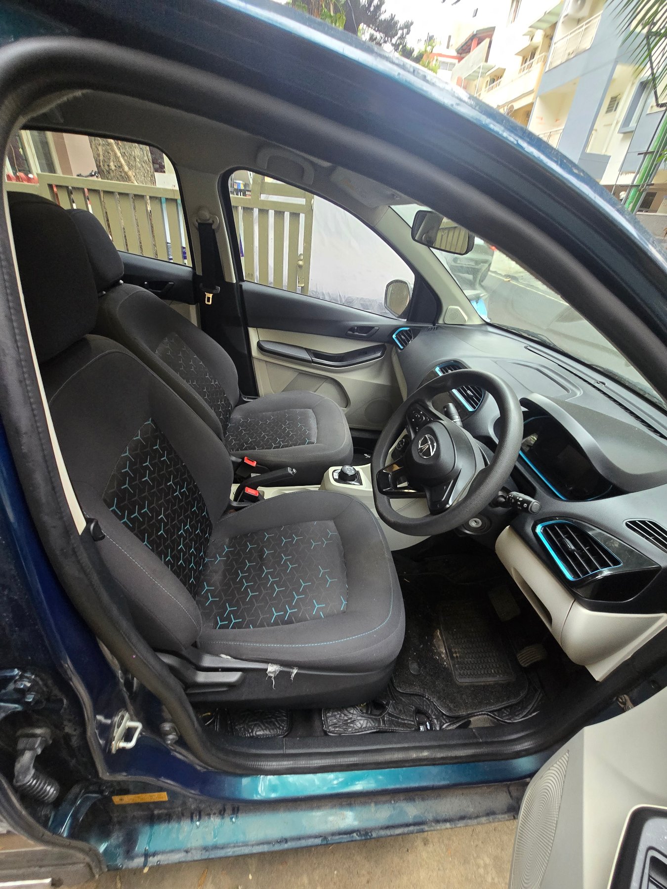 Tata Tiago EV Xt thumbnail 6