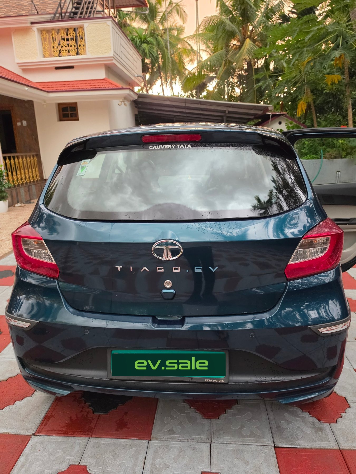 Tata Tiago EV Xt thumbnail 4