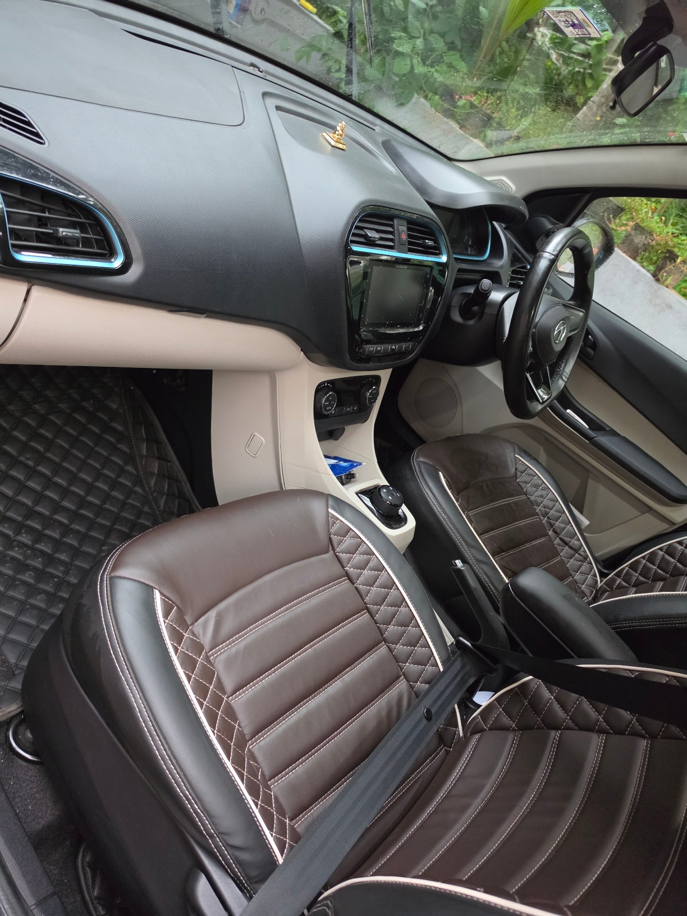 Tata Tiago EV Xt thumbnail 7