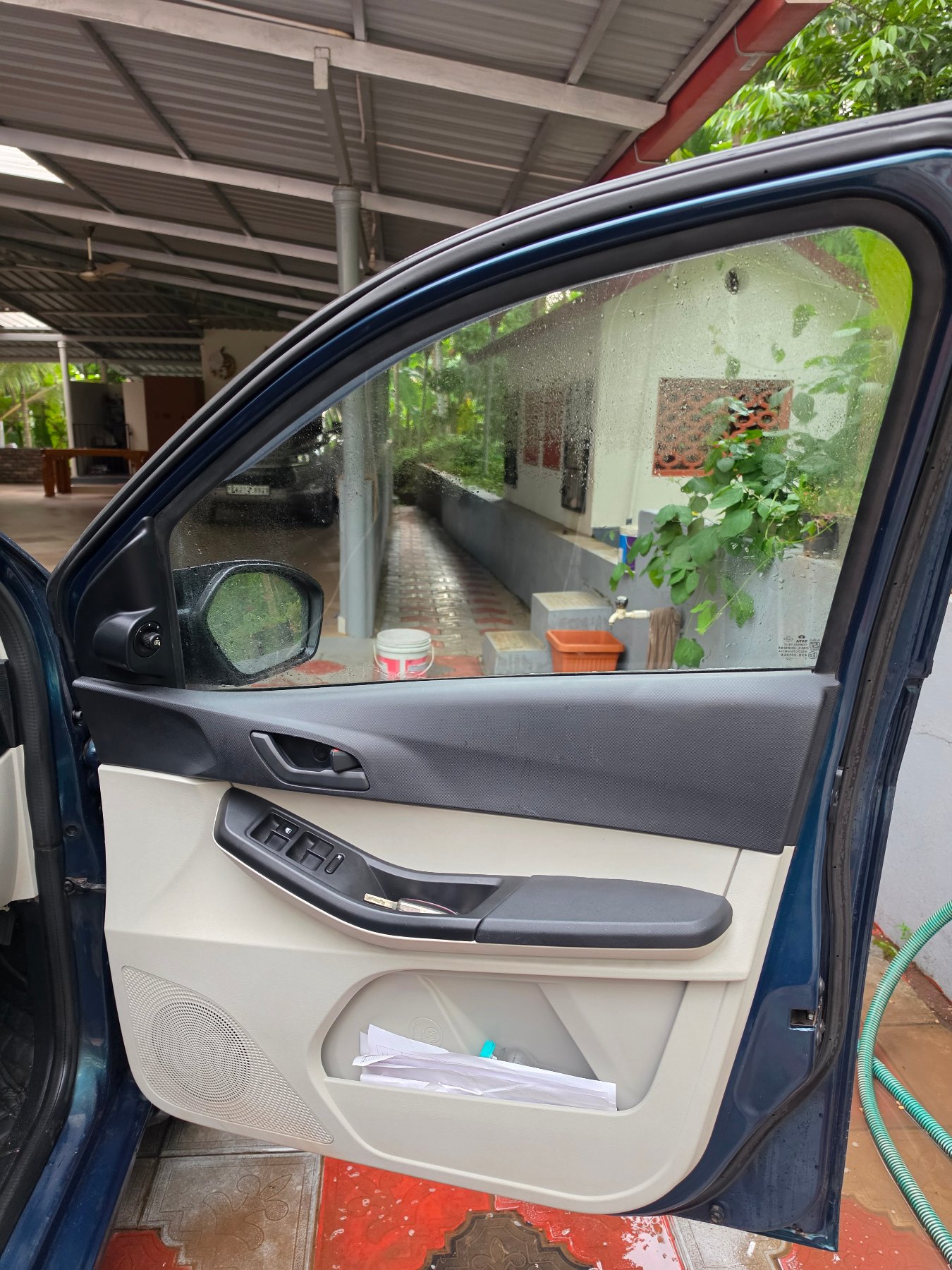 Tata Tiago EV Xt thumbnail 8