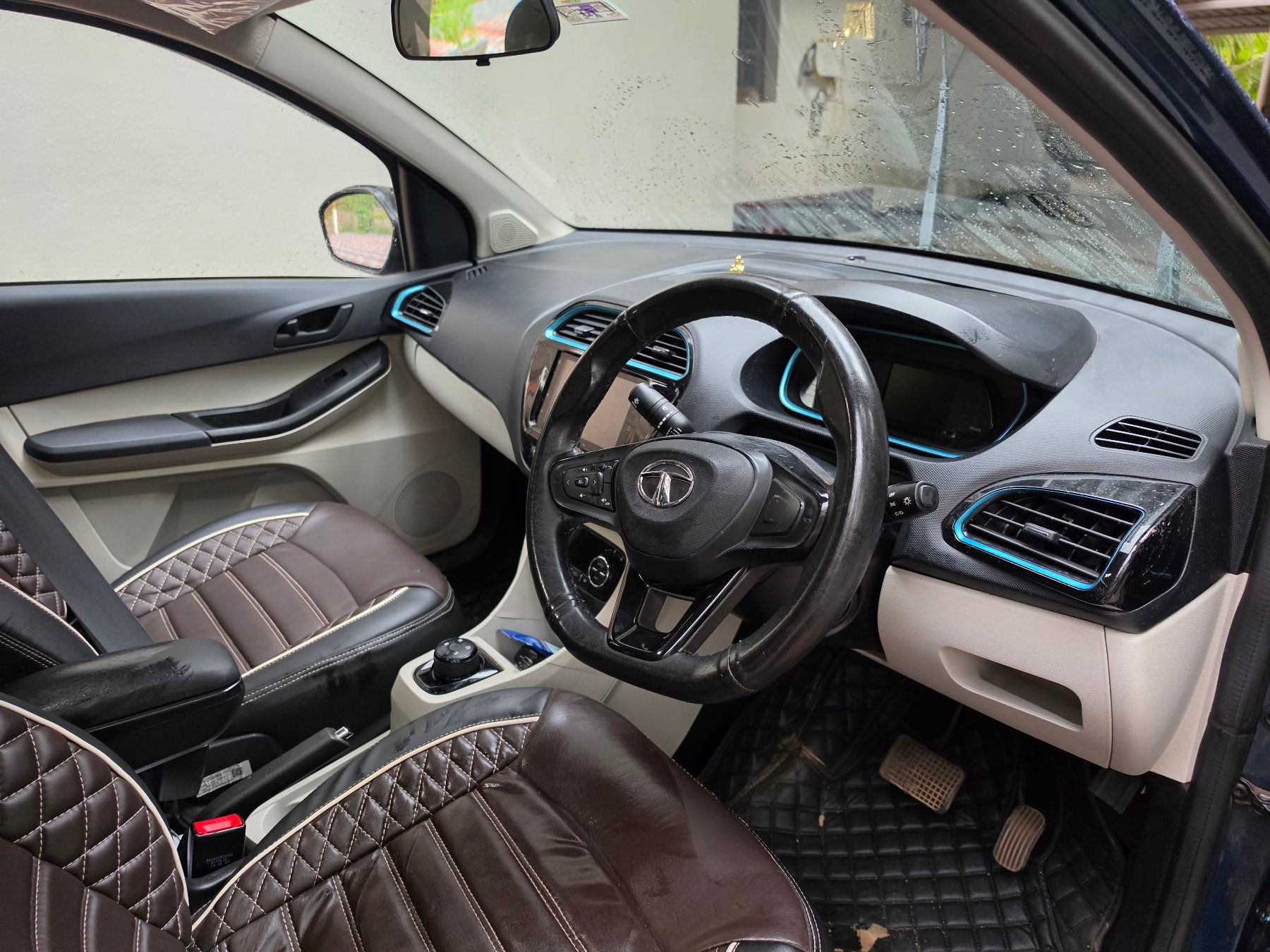 Tata Tiago EV Xt thumbnail 9