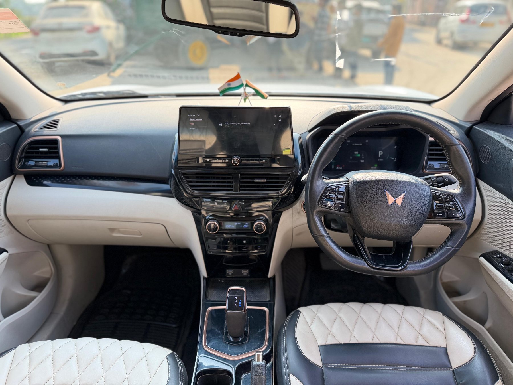 Mahindra XUV400 El Pro thumbnail 3
