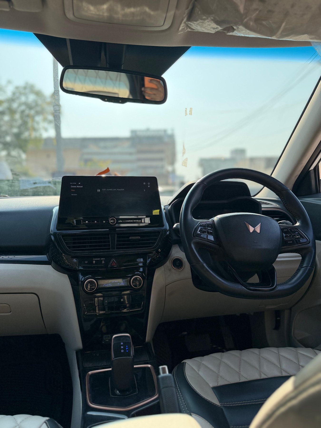 Mahindra XUV400 El Pro thumbnail 4